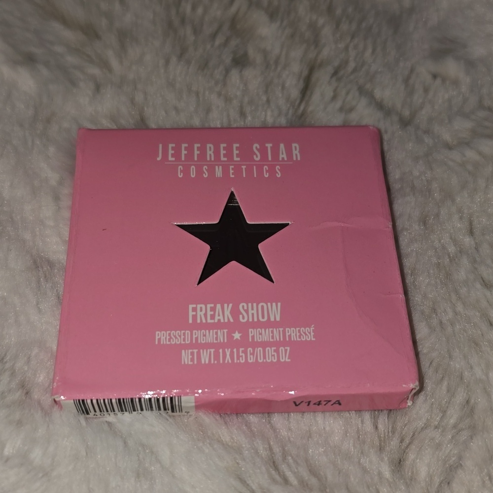 Jeffree Star Cosmetics Freak Show Eyeshadow (Deep Chocolate Brown) NWT